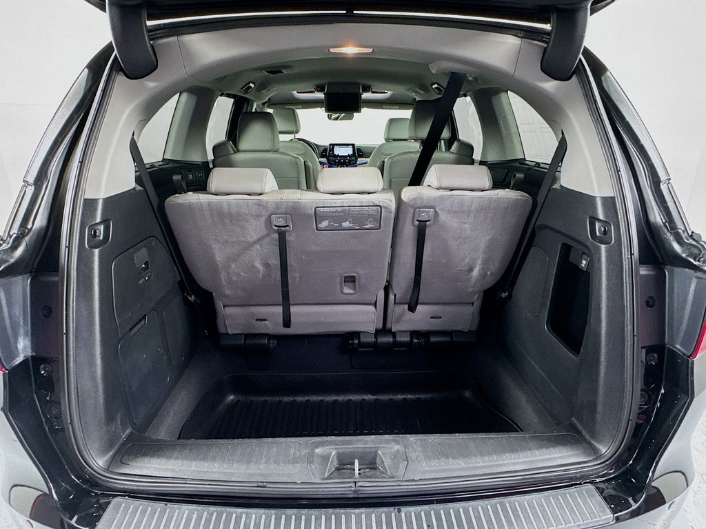 Used Car 2020 Honda Odyssey  Elite For Sale Under $20,000 In Austin, Texas