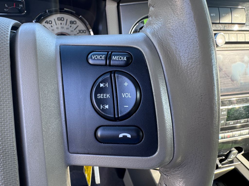 Used 2013 White Platinum Clearcoat Metallic Ford Limited image 25