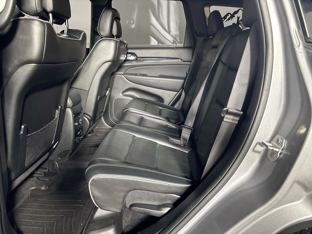 2020 Jeep Grand Cherokee Overland