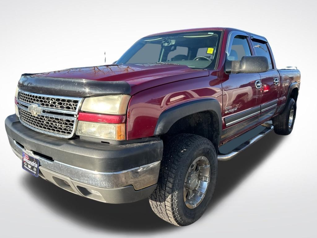 2005 Chevrolet Silverado 2500HD LS Crew Cab 4WD