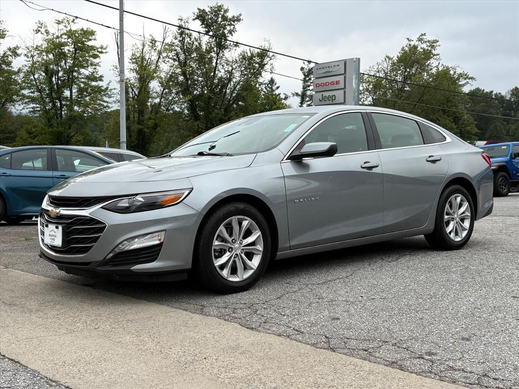 Sterling Gray Metallic 2025 Chevrolet Malibu Sedan Front-Wheel Drive Continuously Variable Transmission