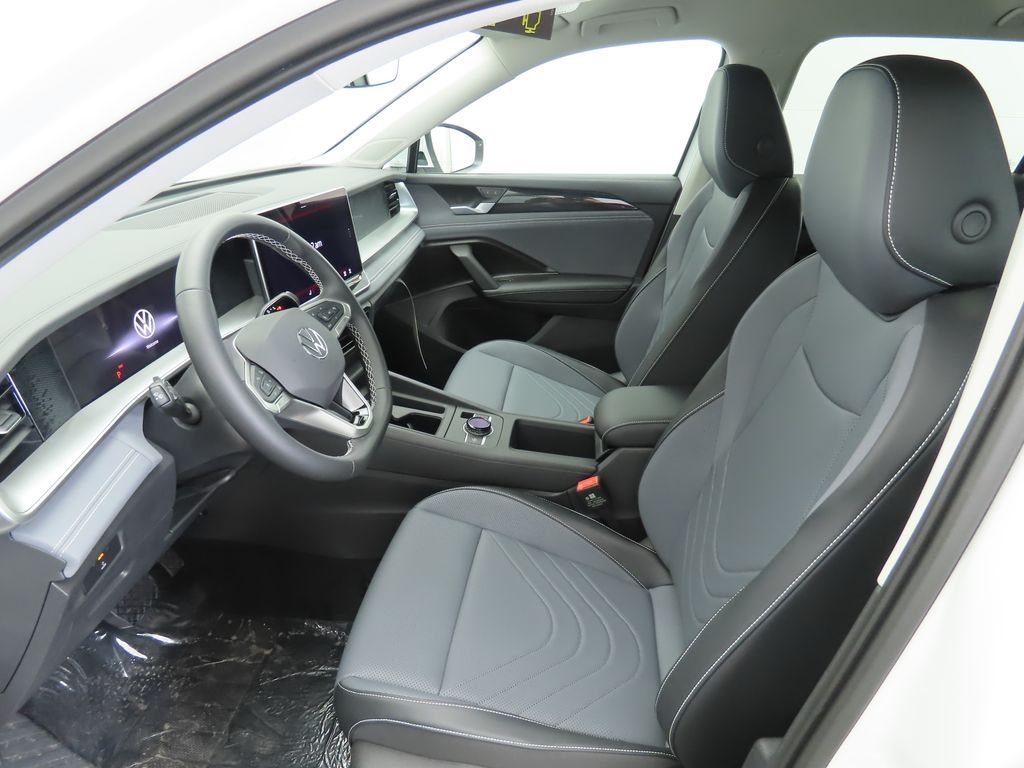 Thumbnail: 2026 Volkswagen Tiguan - 19