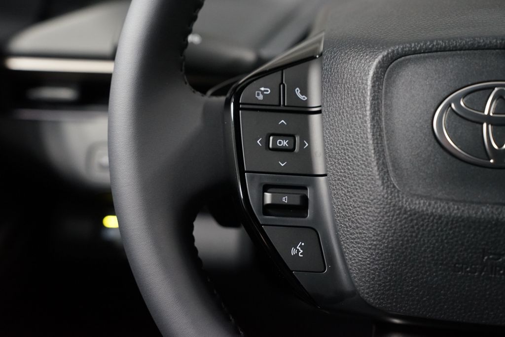 Thumbnail: 2026 Toyota bZ - 15