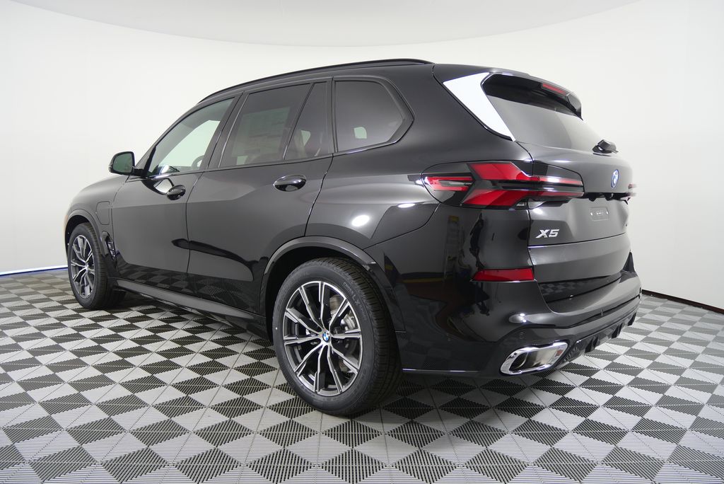 Thumbnail: 2026 BMW X5 - 5