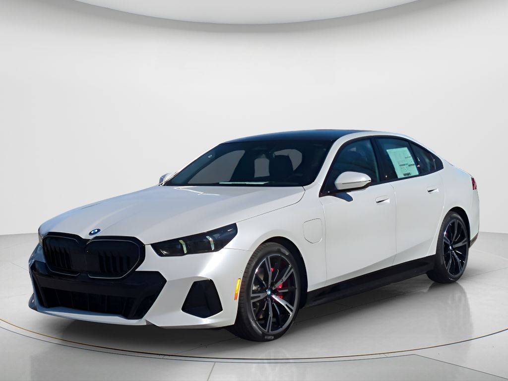 New 2027 BMW 5 Series 530i 4D Sedan in #MX82211 | Gettel Automotive