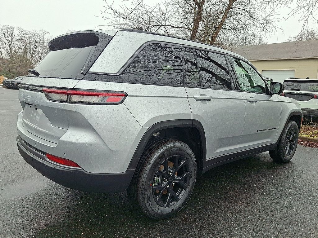 New 2026 Jeep Grand Cherokee SUV