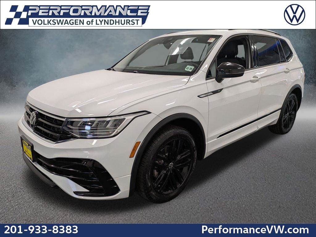 Pure White 2022 Volkswagen Tiguan SUV / Crossover All-Wheel Drive 8-Speed Automatic