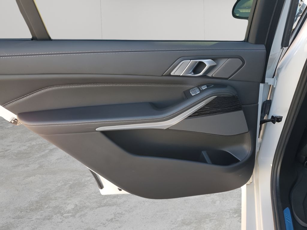 Used Car 2022 Bmw X7  Xdrive40i For Sale Under $60,000 In Austin, Texas