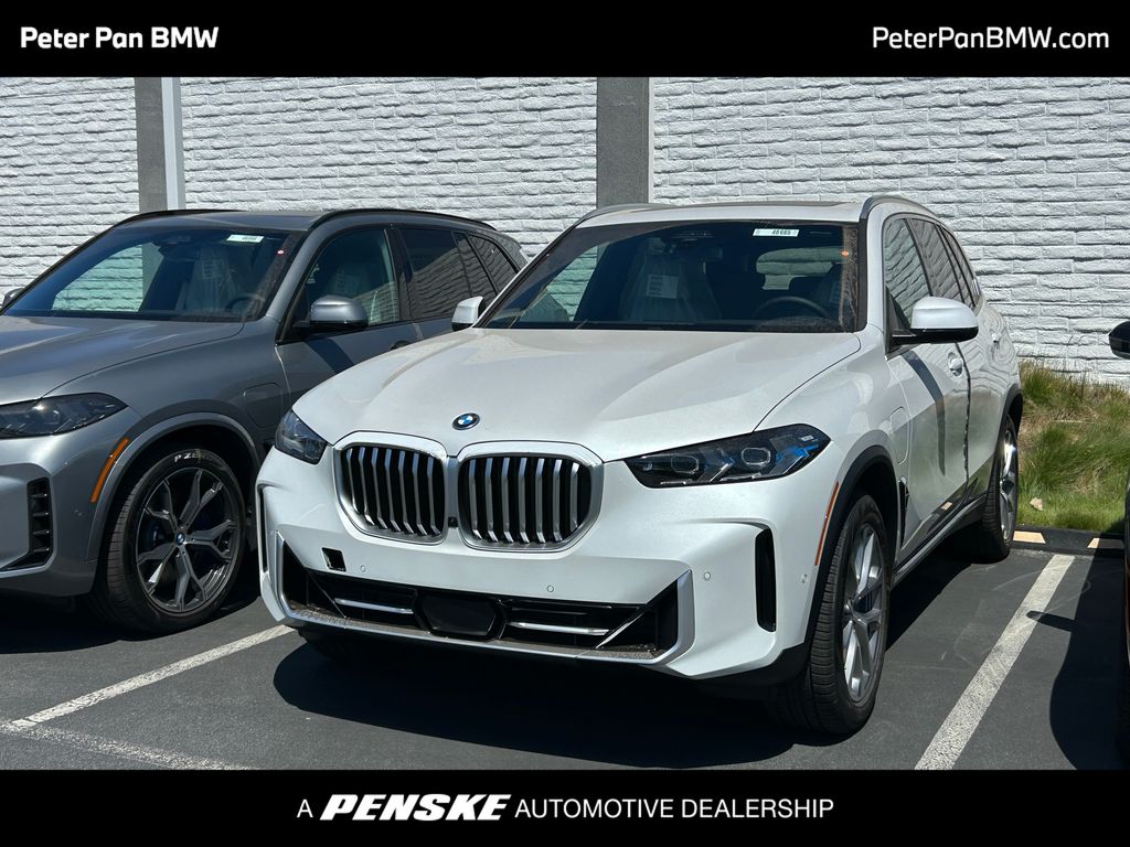 Thumbnail: 2026 BMW X5 - 1