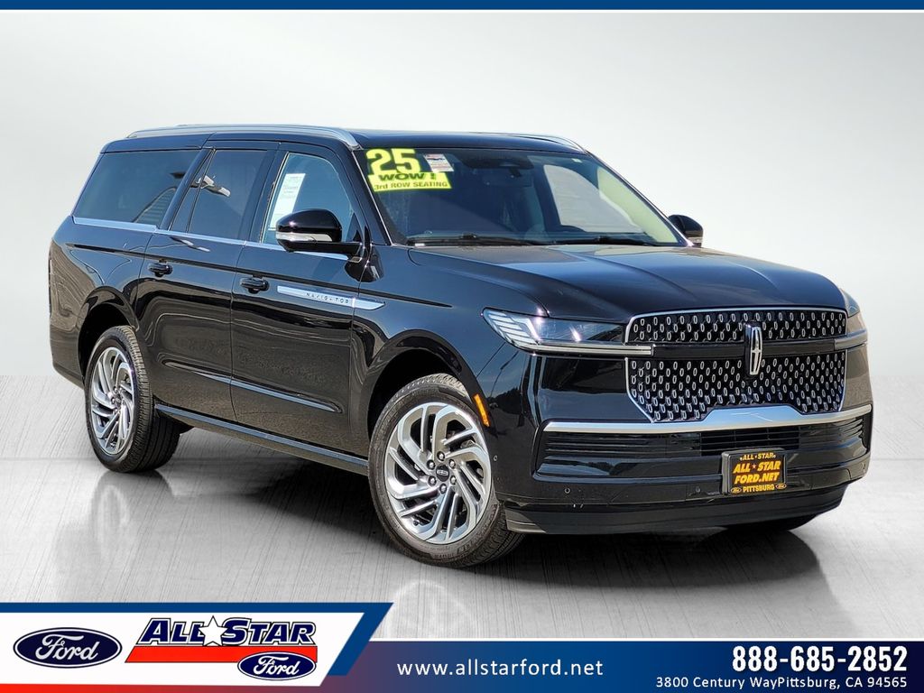 Black Metallic 2025 Lincoln Navigator SUV / Crossover Four-Wheel Drive Automatic