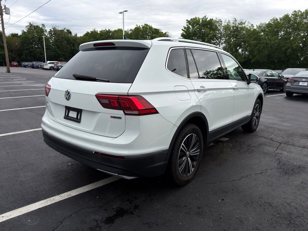 Thumbnail: 2019 Volkswagen Tiguan - 5
