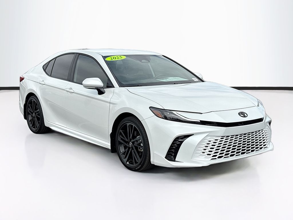 Thumbnail: 2025 Toyota Camry - 3