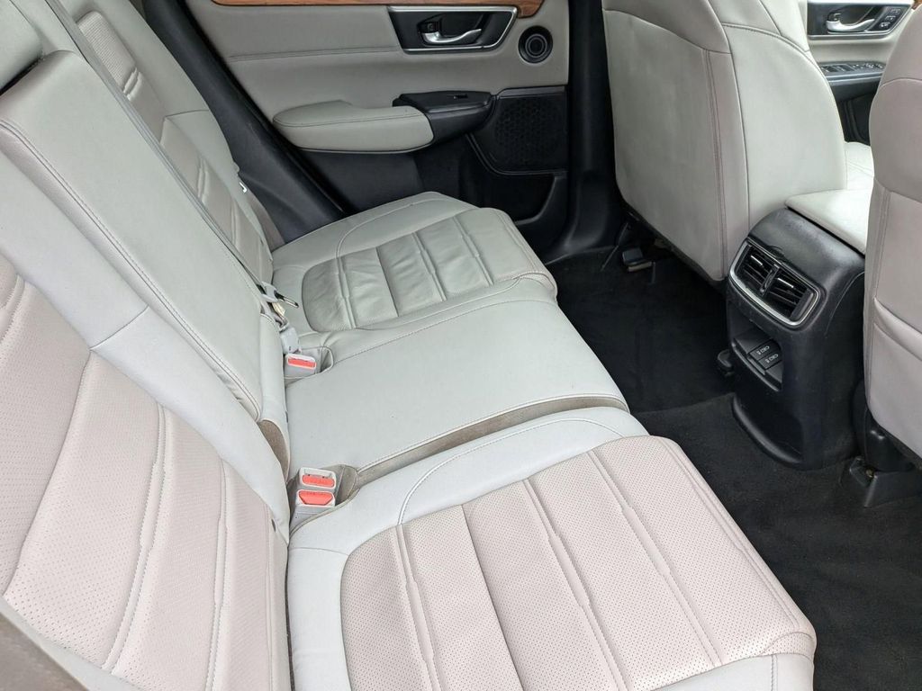 2022 Honda CR-V Touring - Photo 26