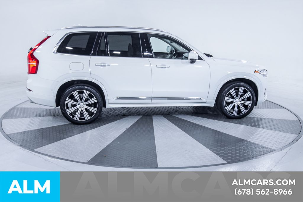 Used 2021 White Volvo T8 Inscription 6 Passenger image 11