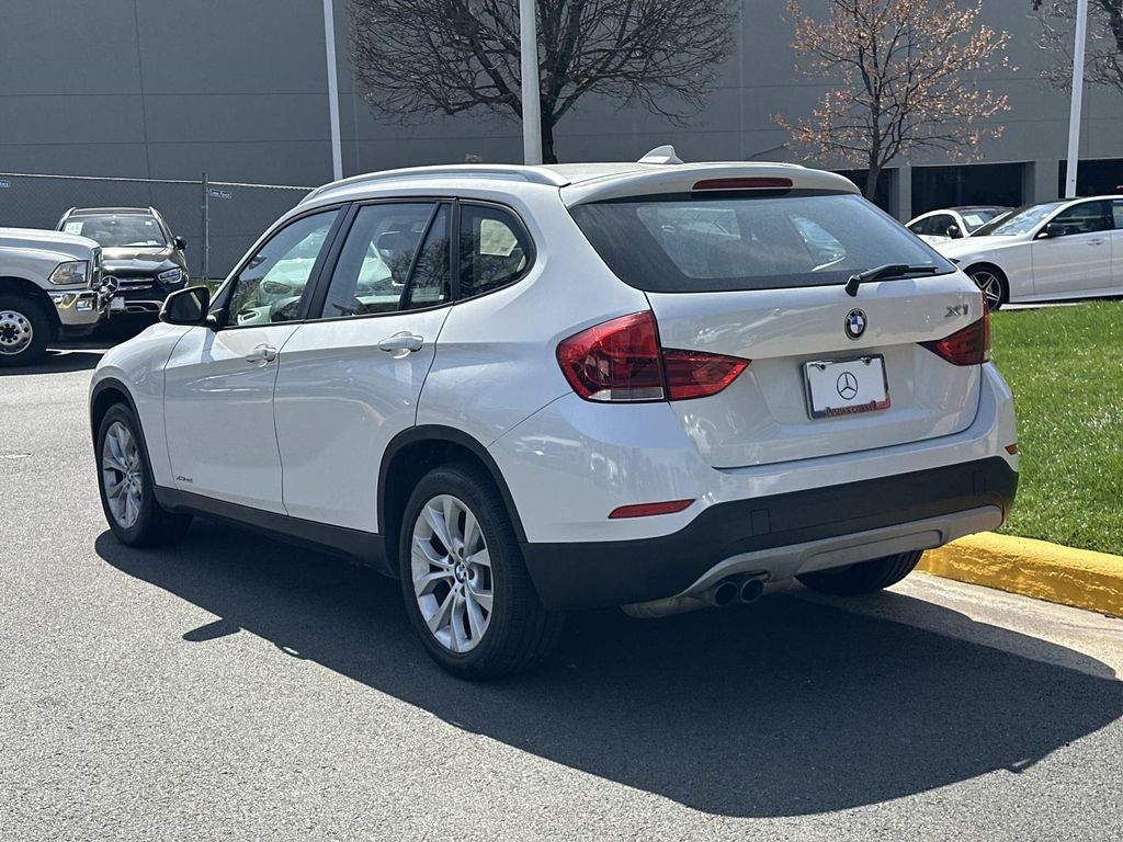 Thumbnail: 2014 BMW X1 - 13