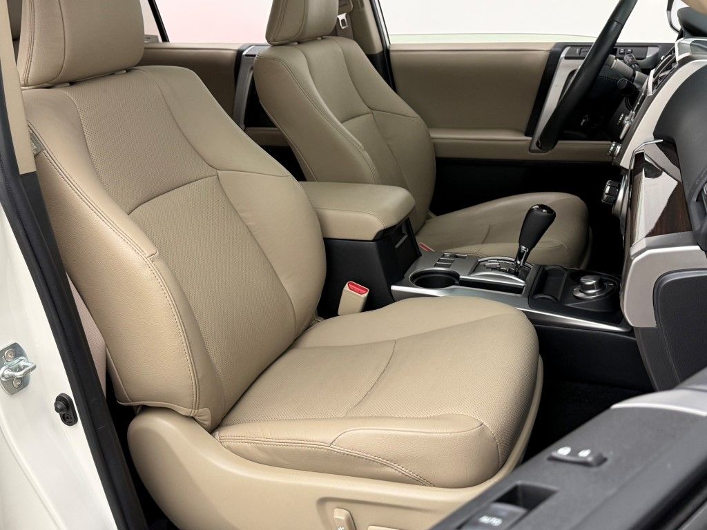 Thumbnail: 2023 Toyota 4Runner - 18