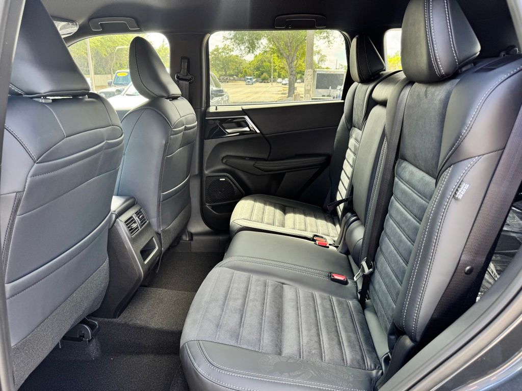 New 2026 Mitsubishi Outlander SUV