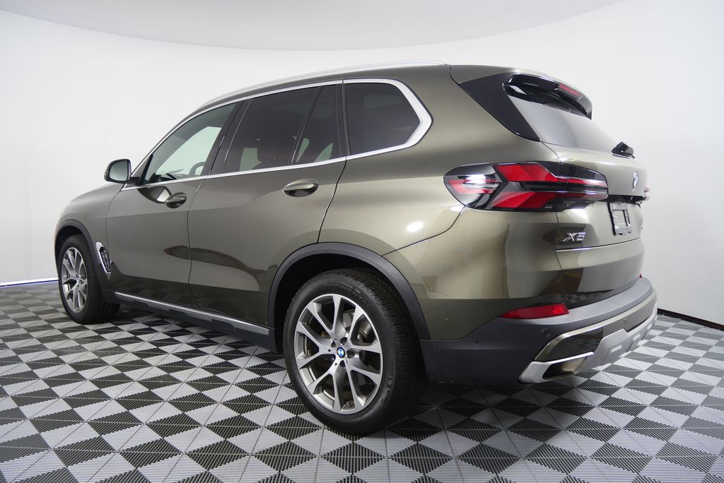 2025 BMW X5 xDrive40i 5