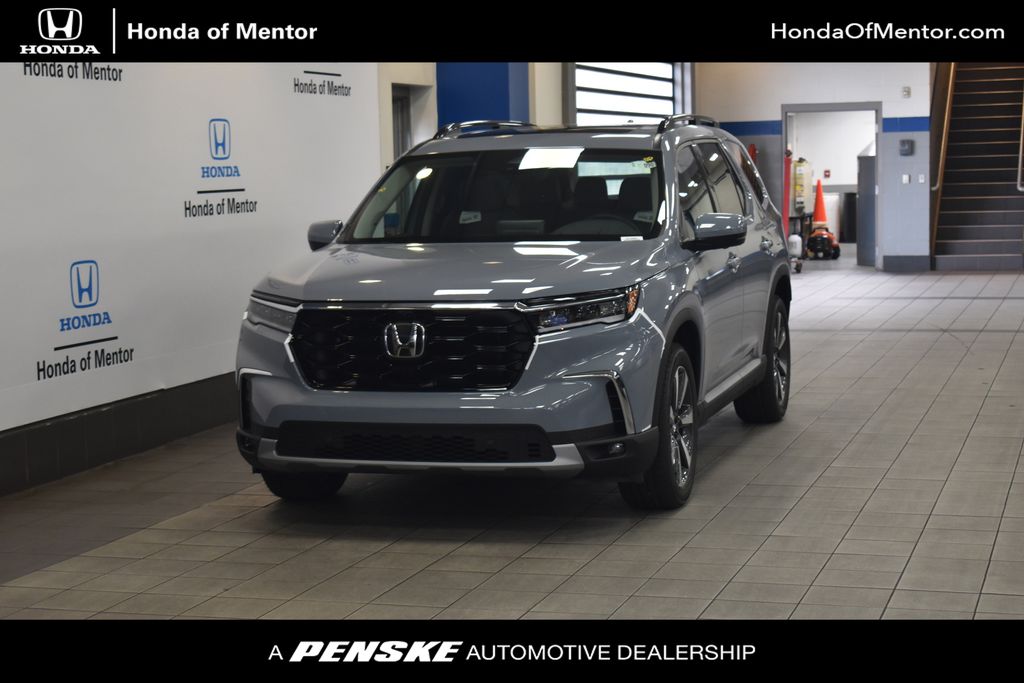 2025 Honda Pilot Elite -
                Mentor, OH