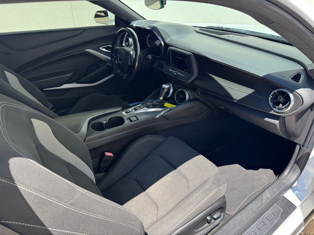 Used Car 2020 Chevrolet Camaro  1lt For Sale Under $25,000 In Georgetown, Texas