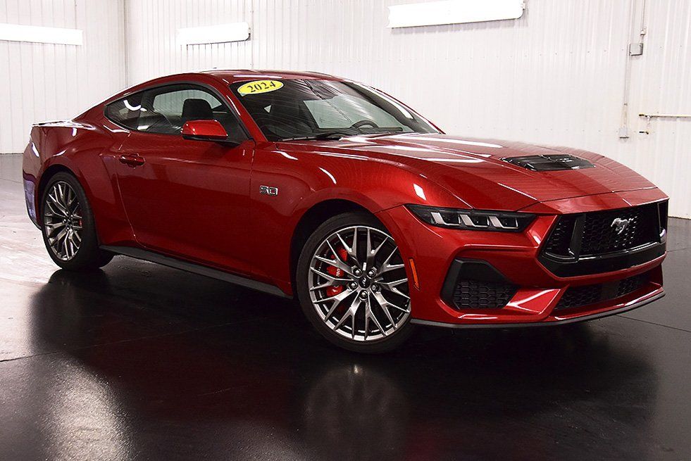 2024 Ford Mustang GT Premium Fastback RWD