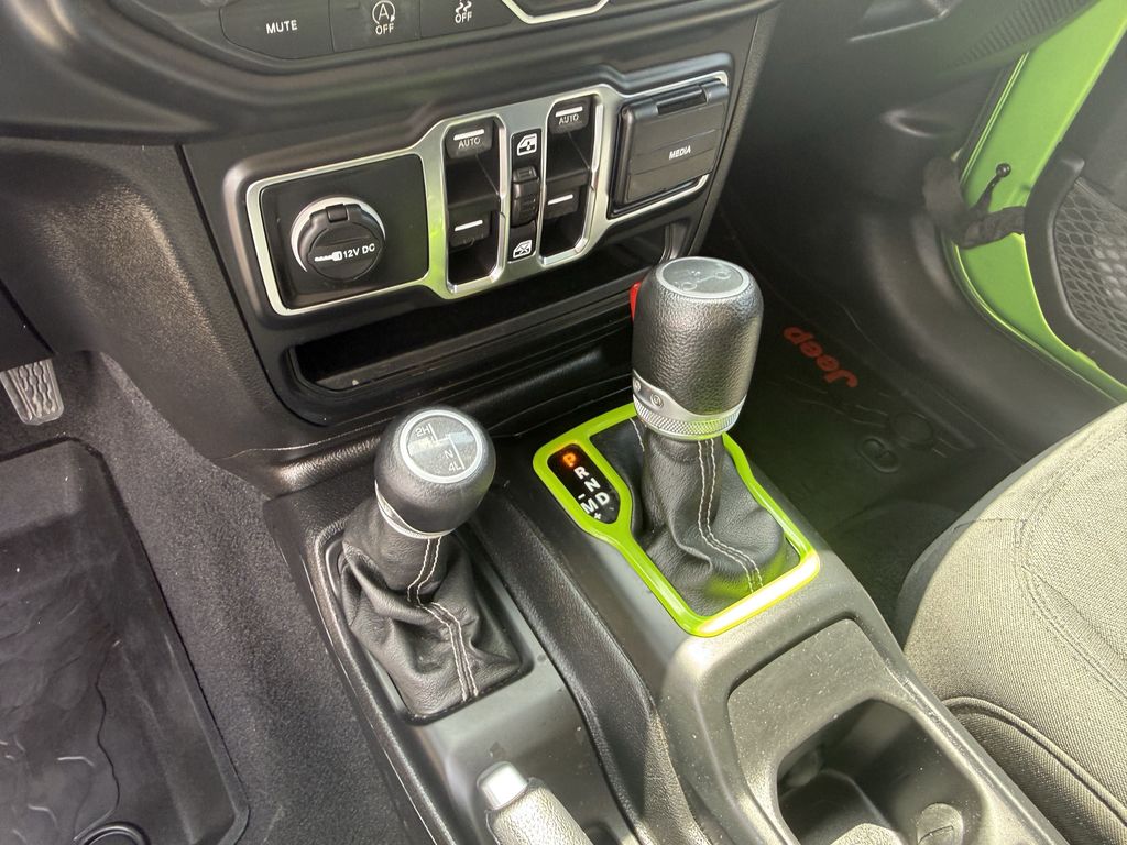 2019 Jeep Wrangler Unlimited Sahara Green at River Oaks CDJR