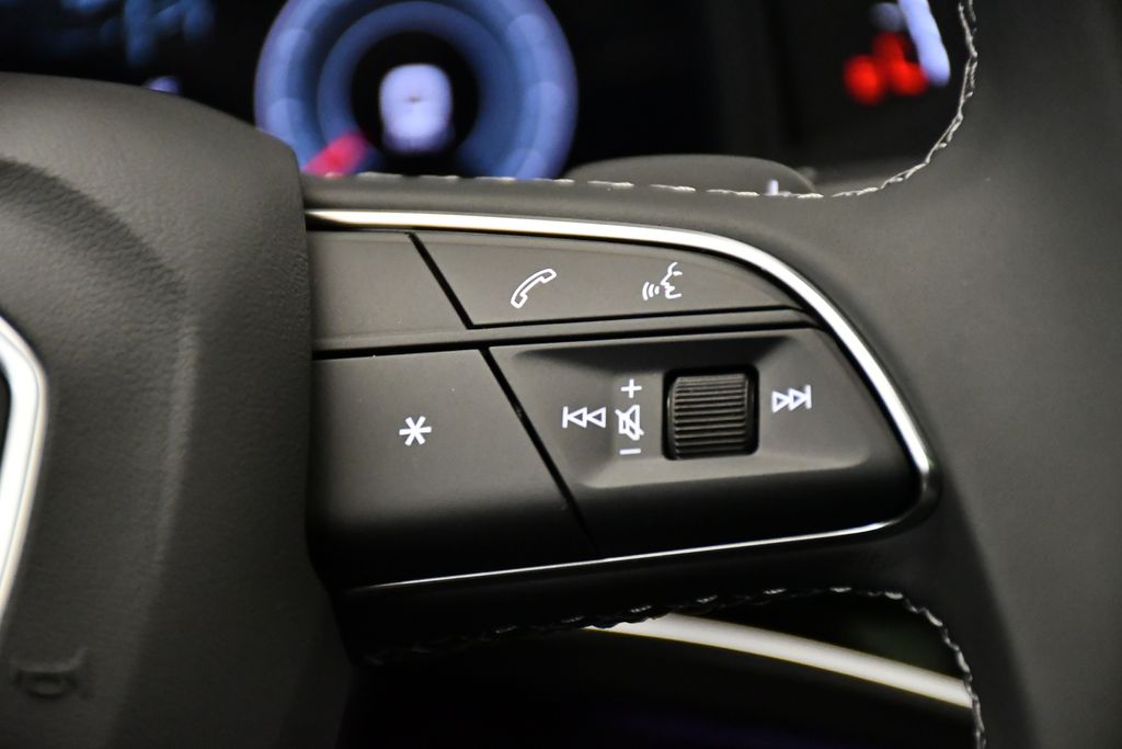 Thumbnail: 2026 Audi Q7 - 24