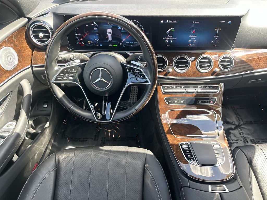 Thumbnail: 2023 Mercedes-Benz E-Class - 31