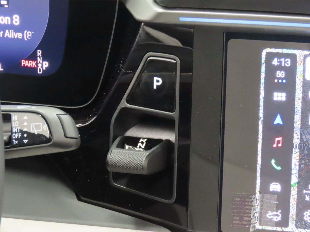 Thumbnail: 2026 Porsche Macan - 26