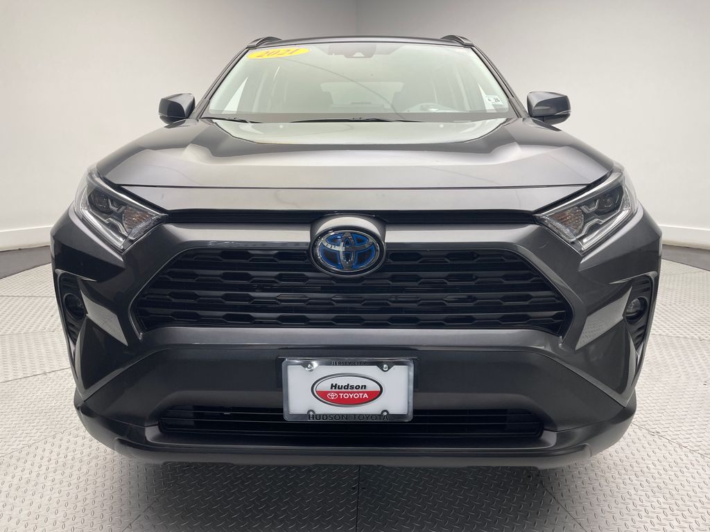2021 Toyota RAV4 XLE Premium 2