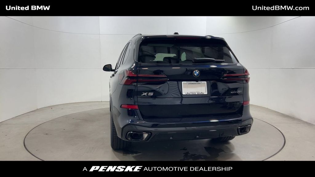 Thumbnail: 2026 BMW X5 - 7