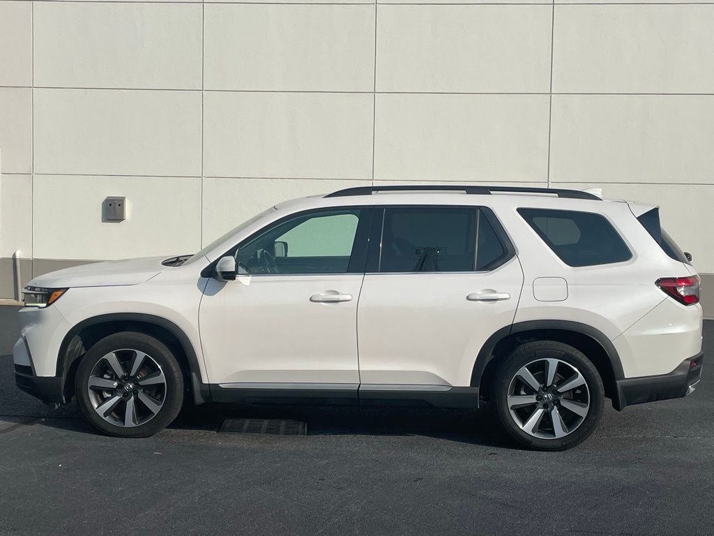 Thumbnail: 2025 Honda Pilot - 2