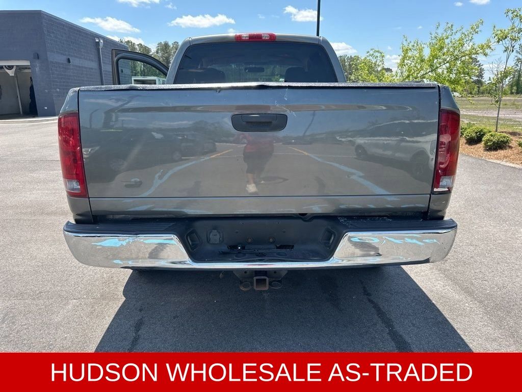 2005 Mineral Gray Metallic Clearcoat Dodge Ram 2500 ST RWD Truck