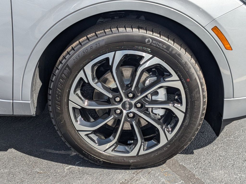 2025 Lincoln Nautilus Hybrid Reserve