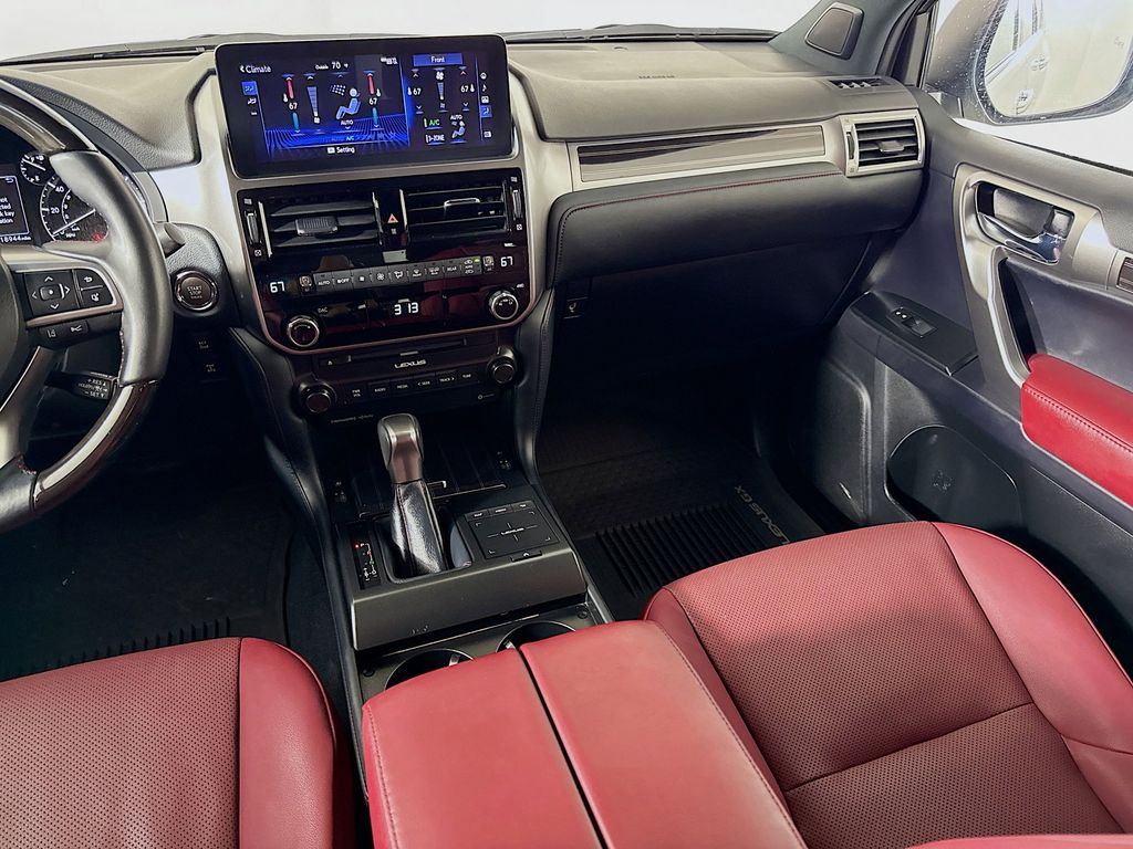 Thumbnail: 2023 Lexus GX - 25