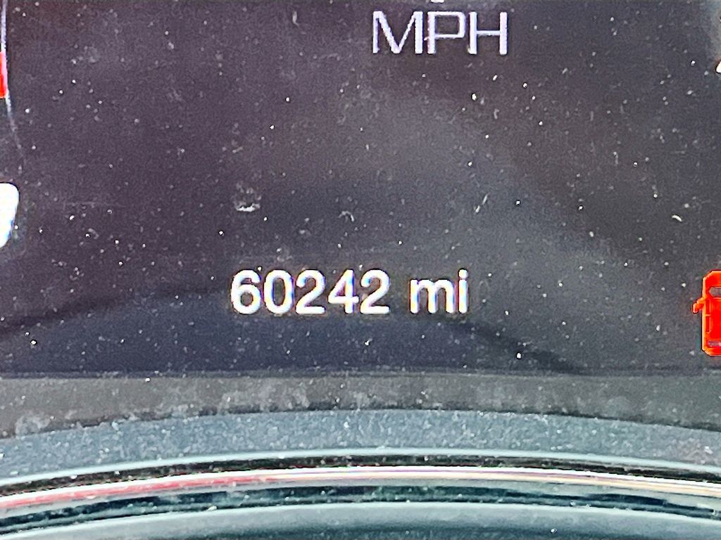 Used 2018 Gray Dodge SRT image 12