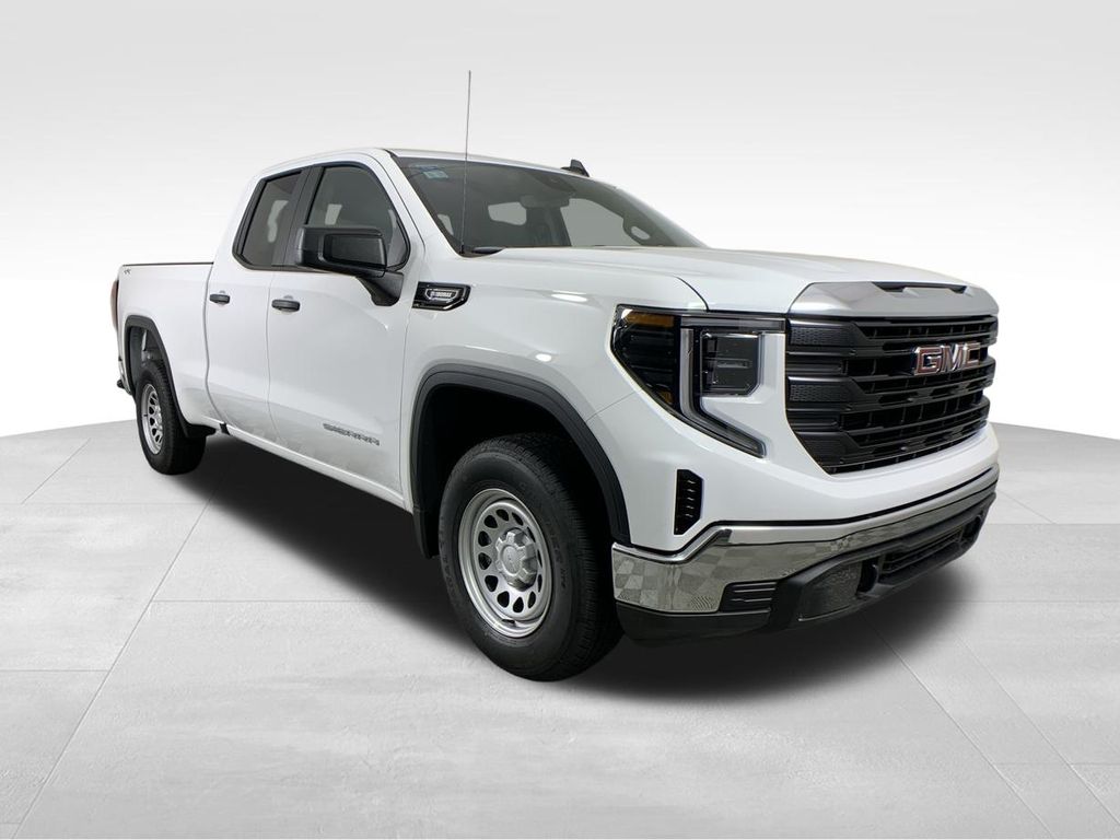 2024 GMC Sierra 1500 Pro 8