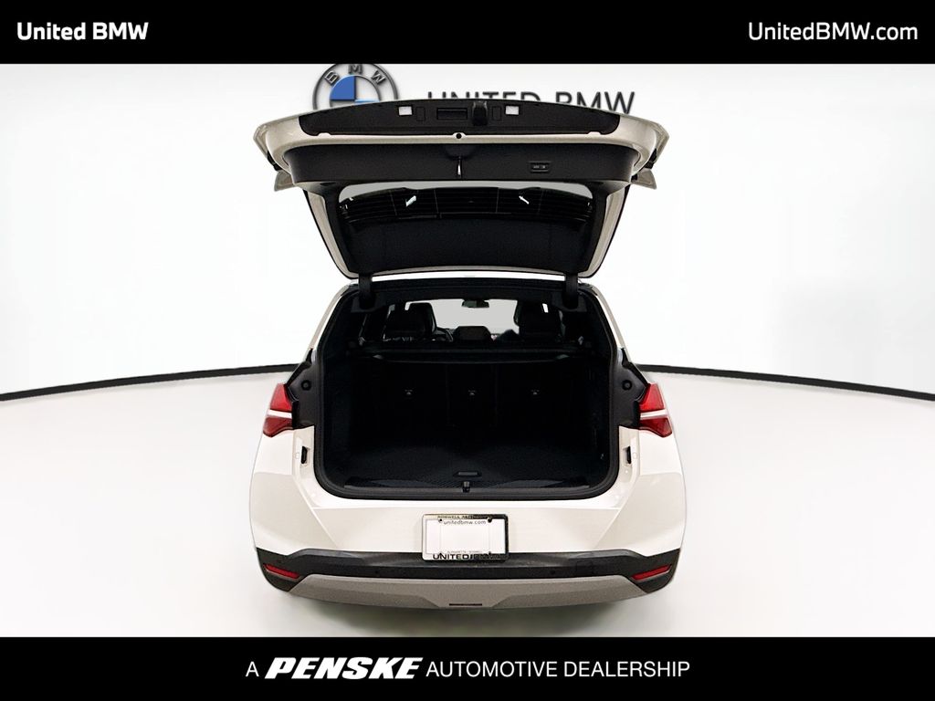 Thumbnail: 2026 BMW X3 - 14