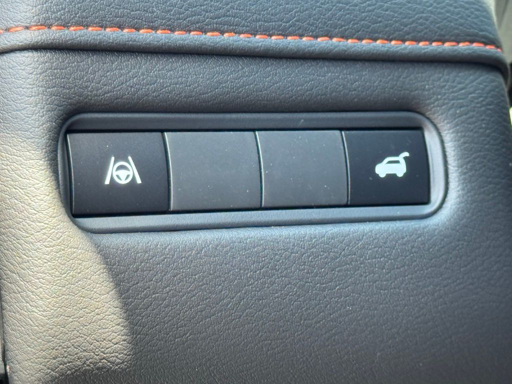 2025 Nissan Armada PRO-4X - Photo 19