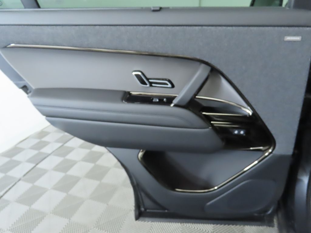 Thumbnail: 2025 Land Rover Range Rover Sport - 28