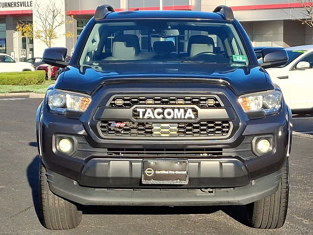 Thumbnail: 2018 Toyota Tacoma - 2