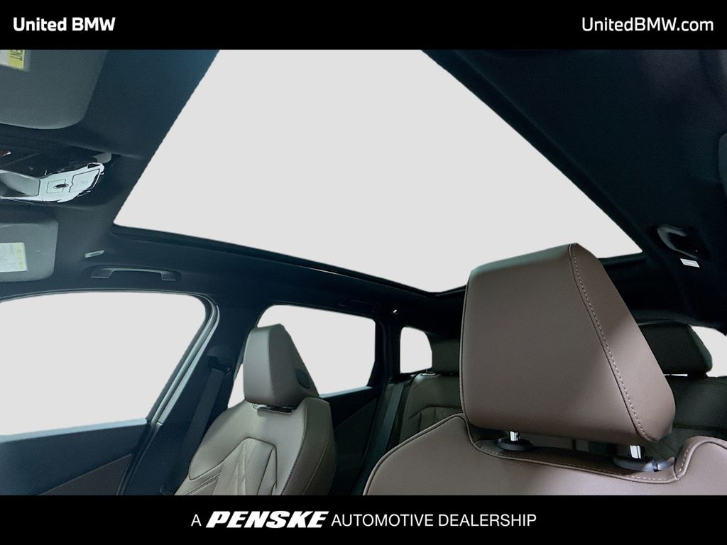Thumbnail: 2026 BMW X3 - 12