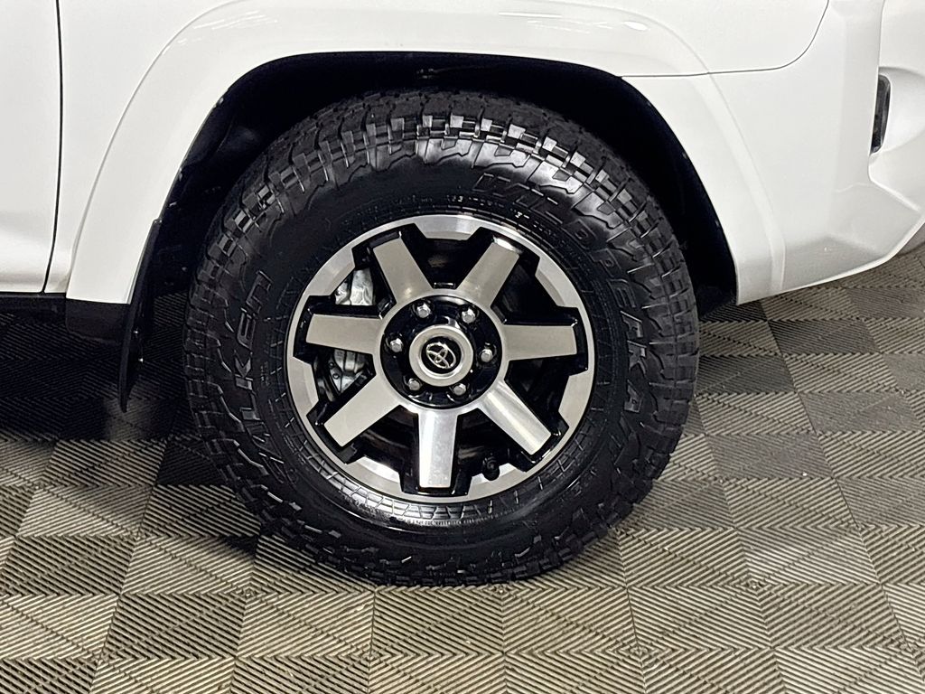 2024 Toyota 4Runner TRD Off-Road Premium