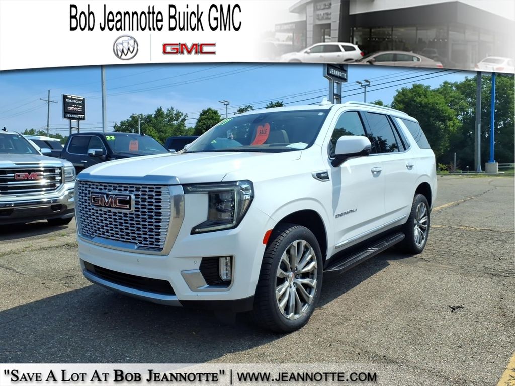 Summit White 2021 GMC Yukon SUV / Crossover Four-Wheel Drive 