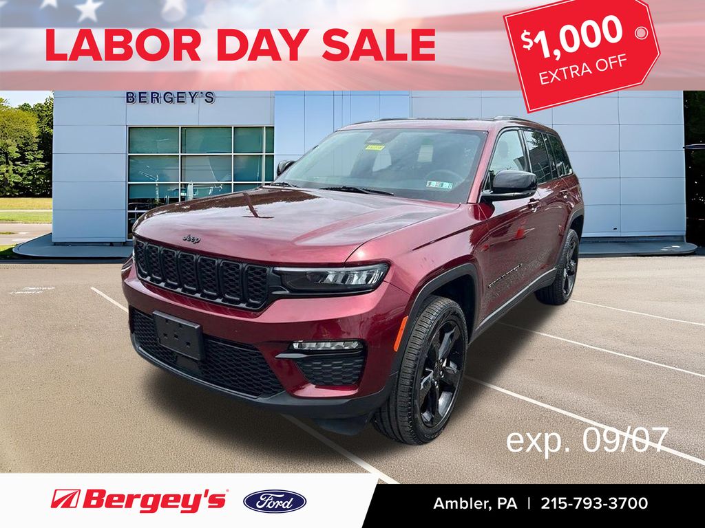 Velvet Red Pearlcoat 2024 Jeep Grand Cherokee SUV / Crossover Four-Wheel Drive 8-Speed Automatic