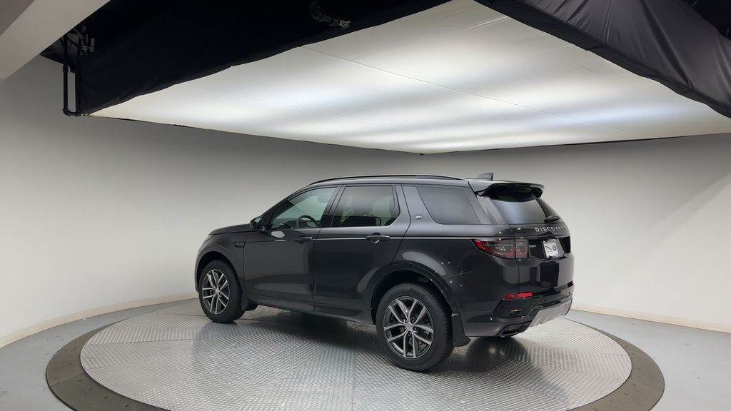 2024 Land Rover Discovery Sport S 6