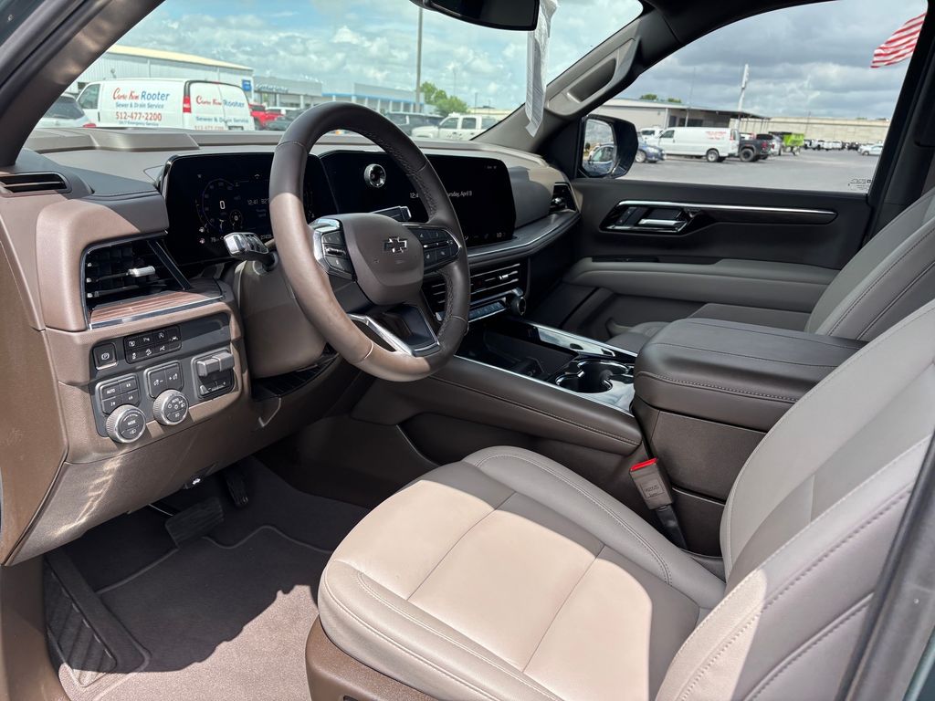 Used Car 2025 Chevrolet Suburban  Z71 For Sale Under $70,000 In Austin, Texas