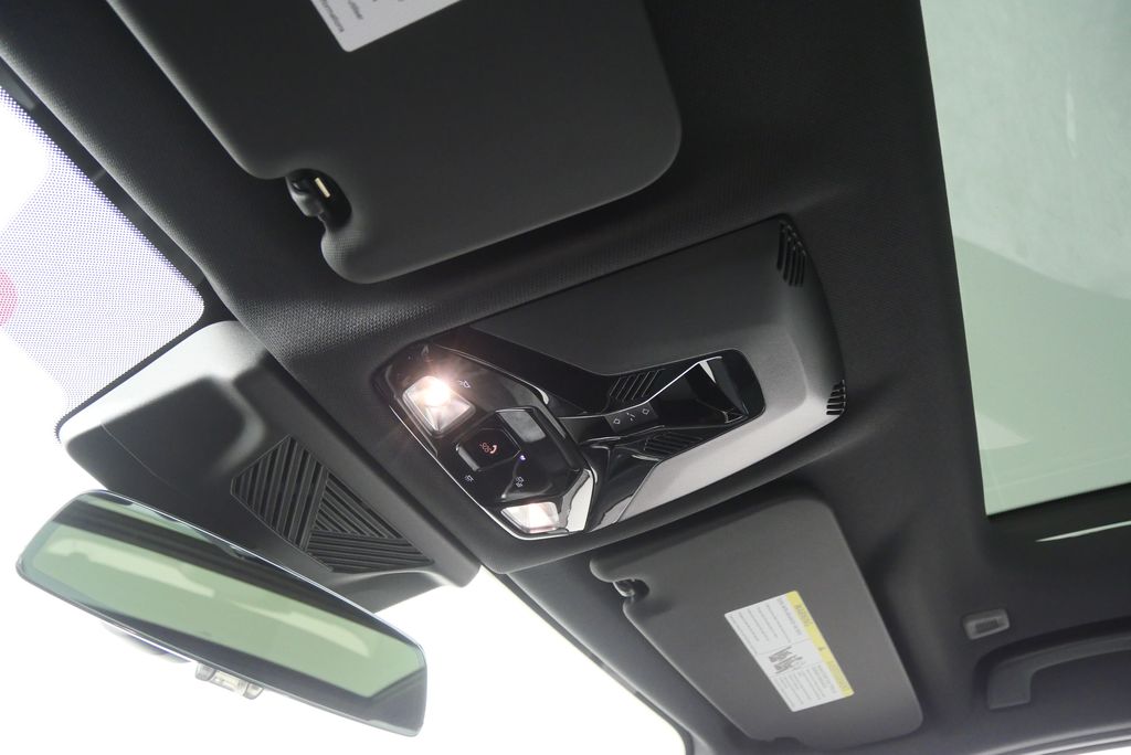 Thumbnail: 2026 BMW X1 - 22