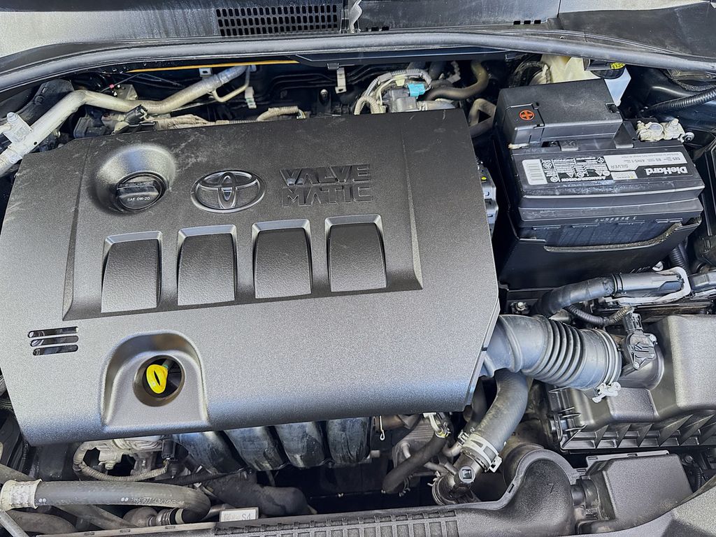 Used Car 2019 Toyota C-hr  Le For Sale Under $20,000 In Austin, Texas