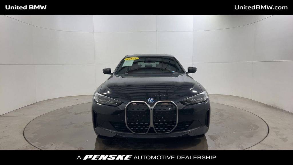 Thumbnail: 2023 BMW i4 - 3